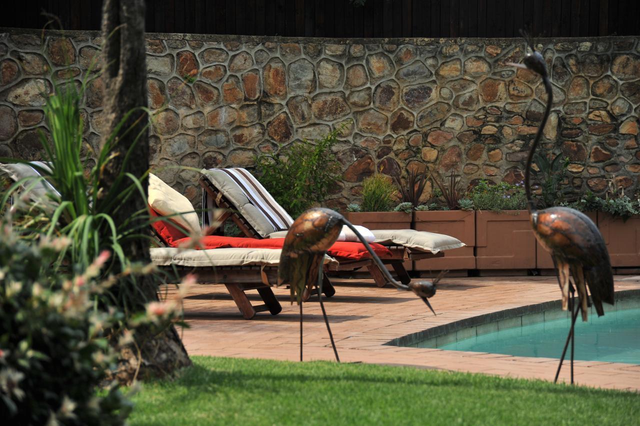 Claires Of Sandton Luxury Guest House Johannesburg Exterior foto